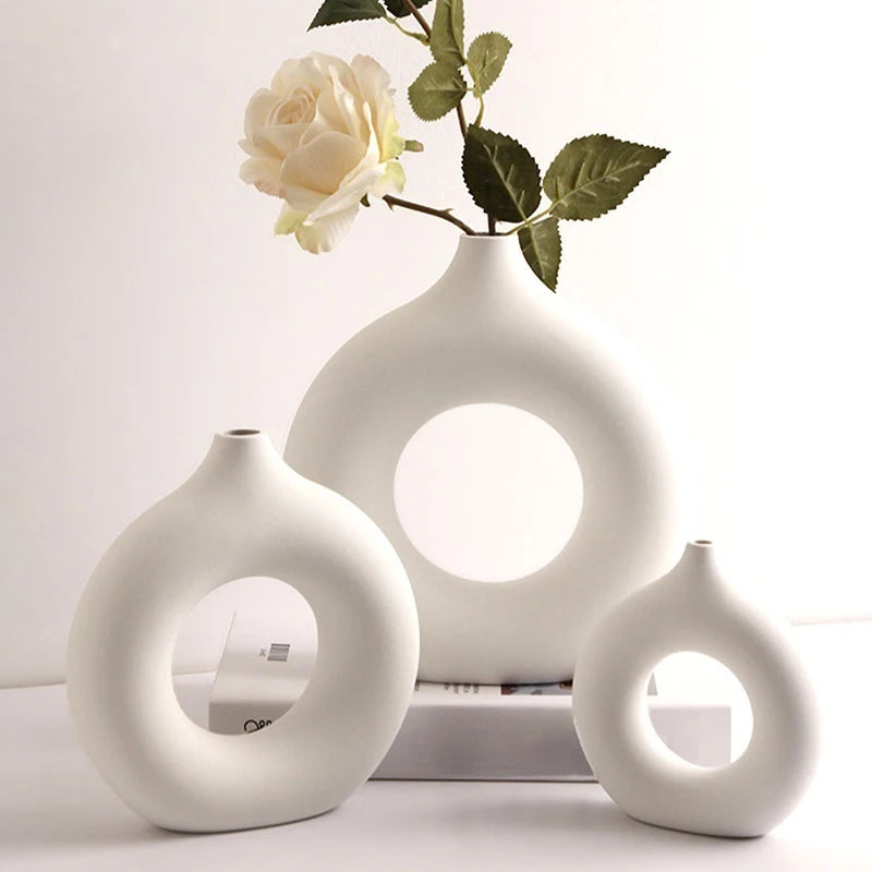 Imitation Ceramic Donut Vase - Modern White Hollow Design for Single Flowers