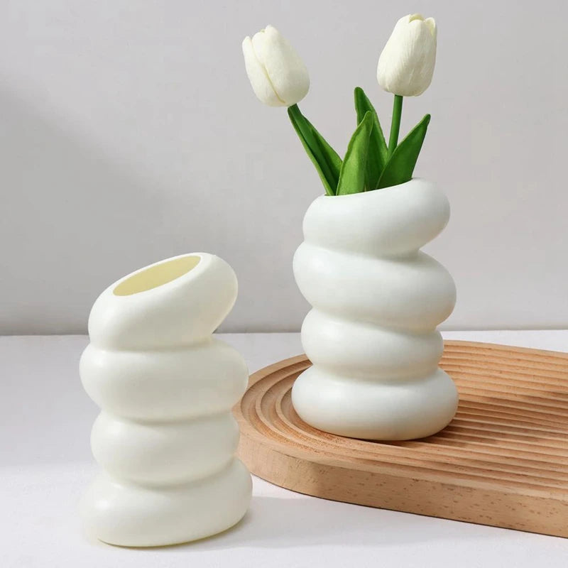 White Spiral Plastic Vase - Decorative Hydroponic Flower Pot